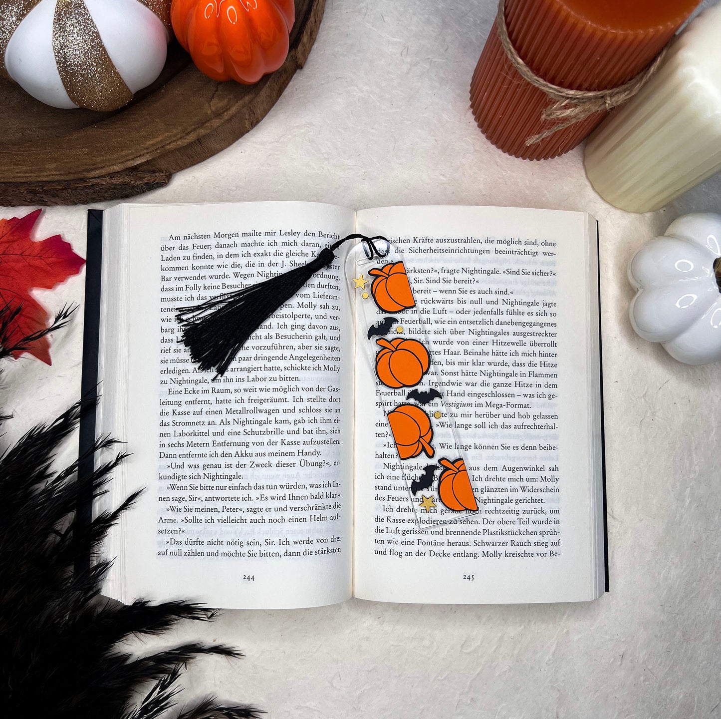 Pumpkin - Acryl Bookmark